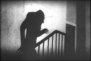 Nosferatu_shadow_on_stairs